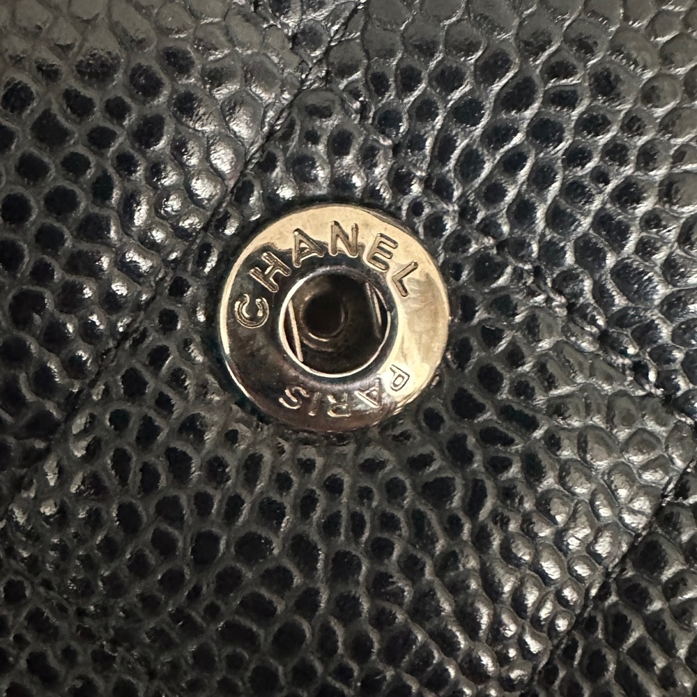 Chanel Jumbo Classic Flap - Picture 13 of 17
